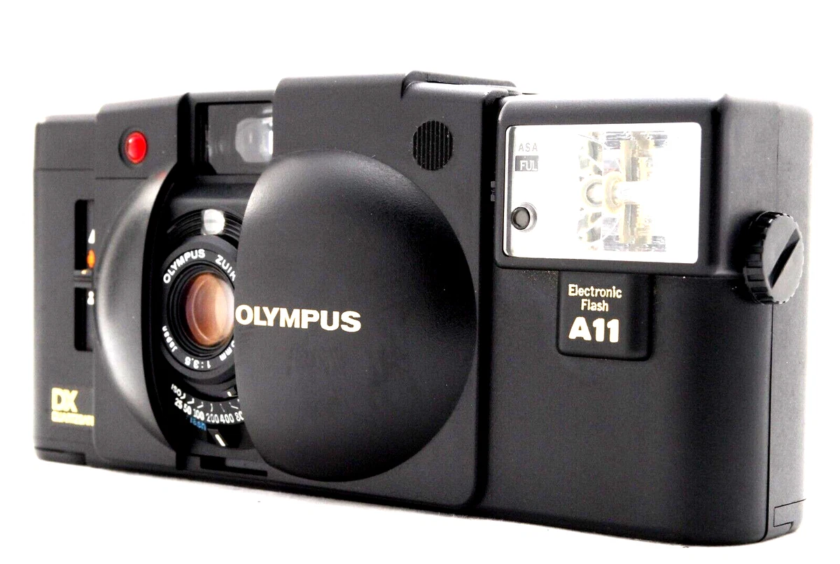 【NEAR MINT】 Olympus XA3 Rangefinder 35mm Film Camera w/ A11 Flash from JAPAN
