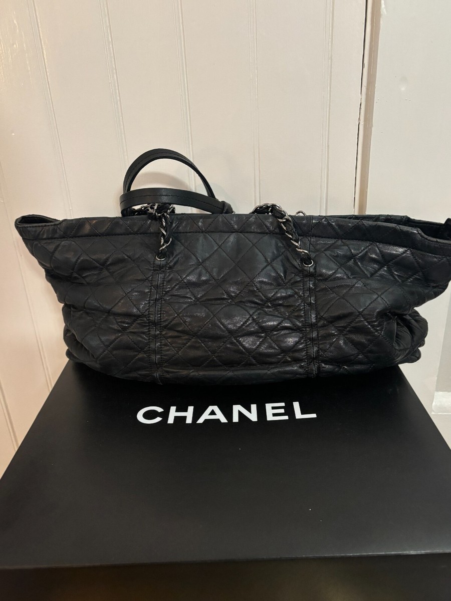 CHANEL Black Quilted Lambskin Leather Sharpei Tote Bag/Pre-owned