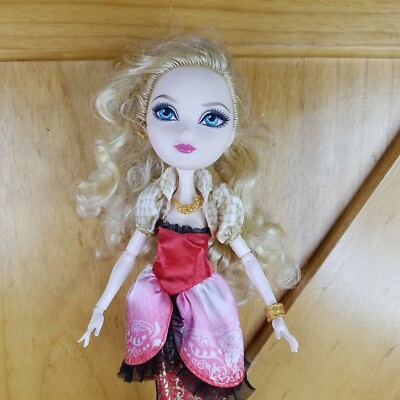 Ever After High First Chapter Apple White Doll, Daughter of Snow White By Mattel