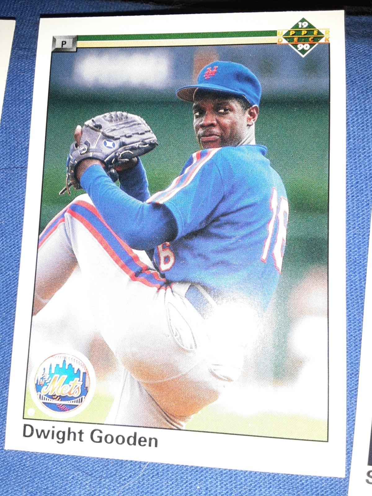 Dwight Gooden #114 Baseball Cards 1990 Upper Deck trading card — raw and PSA graded price guide