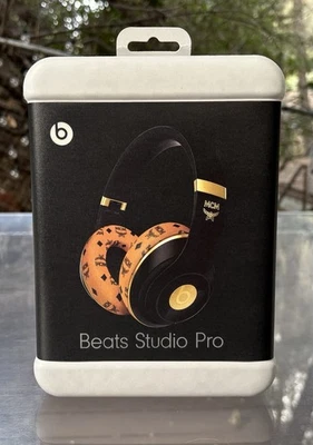 Brandneu Beats Studio Pro x MCM Exclusive Collaboration Wireless Kopfhörer - Bild 1 von 4