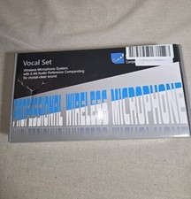 2PCS Wireless Microphone With Rechargeable Receiver 2.4G audio