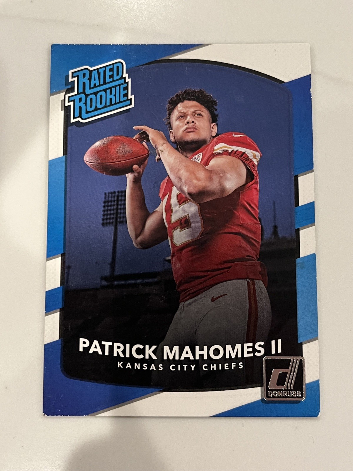 2017 Panini Donruss - Rated Rookie Patrick Mahomes II #327 (RC) See Pictures