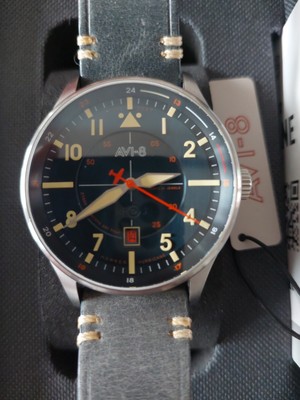 Avi 8 Automatik Herrenuhr