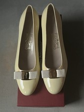 Salvatore Ferragamo Ivory Beige Patent Vara Bow Pump Heels Shoes 9.5 B NIB