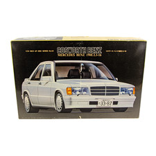 Fujimi No. 23 Mercedes Benz Cosworth 190e 2.3-16 Japan 124 Scale Model Car Kit
