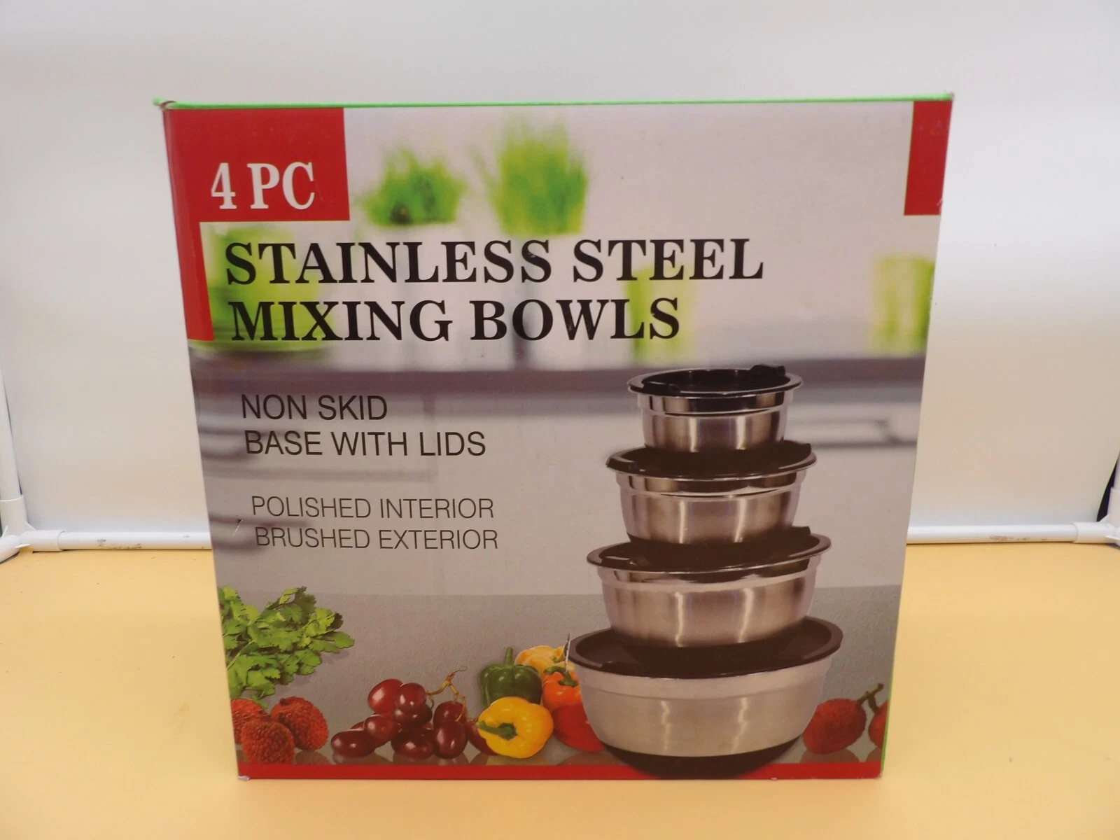 Stainless Steel Non-Slip Mixing Bowls with Lids (4-Piece Set) 5, 3, 1.5 & .75 QT