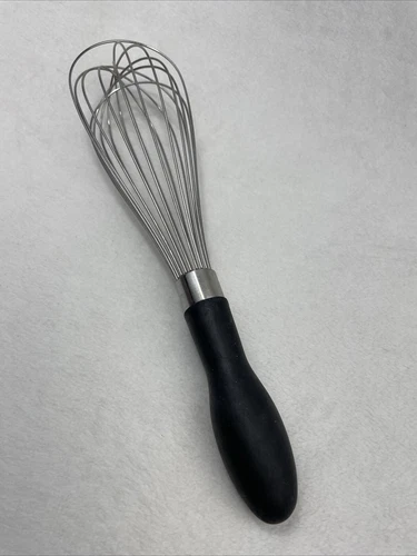 OXO Softworks  Stainless Steel 11-in/28-cm Balloon Whisk Black