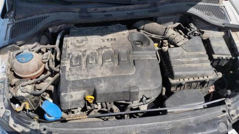 76912 Marco puerta delantera izquierda SEAT TOLEDO 1.6 TDI 2013-2017 2015 Foto 3 de 4