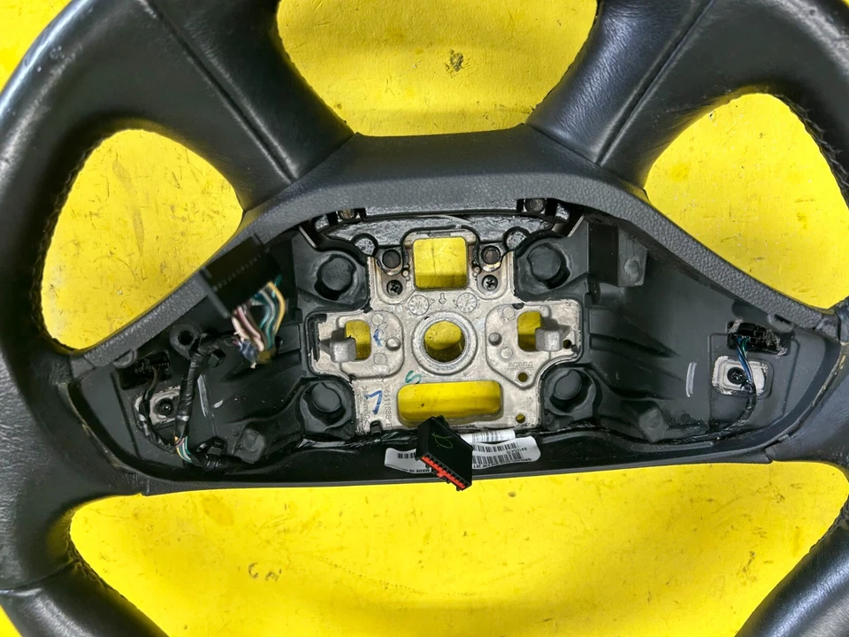 Volante de motorista Chevrolet Impala 2017 fabricante de equipamento original - Imagem 3 de 4