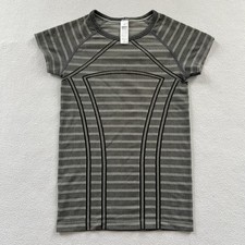 Ivivva by Lululemon Gray Stripe Swiftly Fly Tech Short Sleeve T-Shirt Girl 10