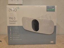 Arlo Pro 3 Floodlight Indoor/Outdoor Security...