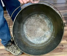 Primitive Copper Heavy Metal 21x14” 14 LB Apple Butter Cauldron Pot ORIG. PATINA