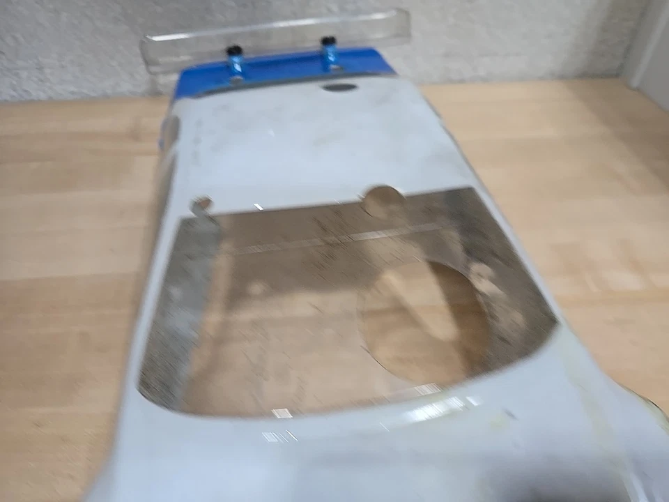 Vintage 1/10 Scale Race Spoiler Plastic Shell Body RC Remote Control Car - Image 3 of 4