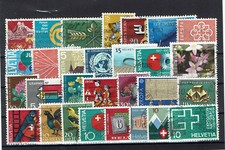 lot propre de timbres spéciaux et timbres surtaxés " Suisse " 