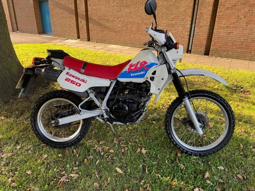 Kawasaki Klr250 - Picture 1 of 7