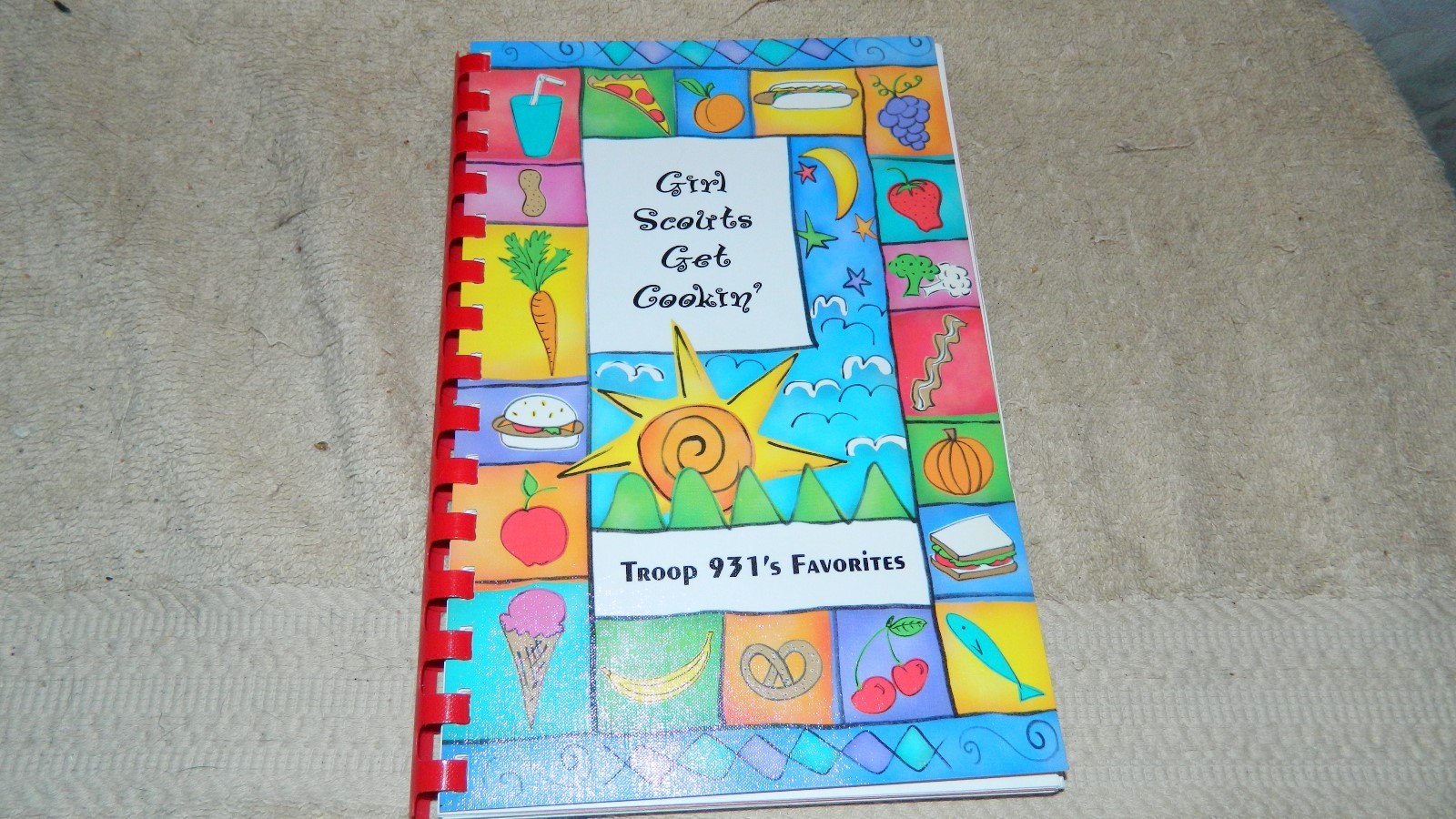 GIRL SCOUTS GET COOKIN' TROOP 931 HORSEHEADS NY COOKBOOK VERY RARE FREE