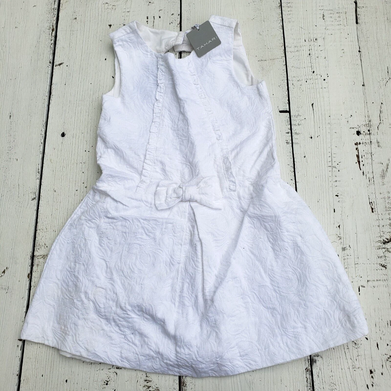 Tahari Girls Sleeveless Dress White W Bow Accent, Open Back Sz 4 NEW