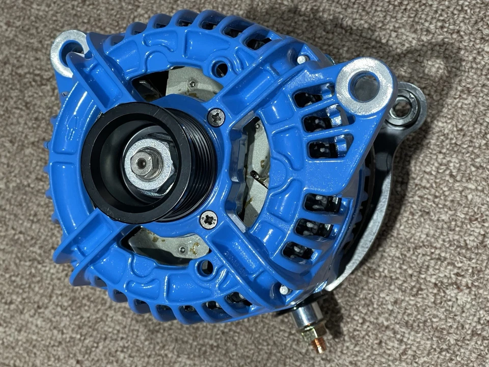 Alternador nuevo para Jeep Liberty 2002-2006 Grand Cherokee 240A-390A Foto 2 de 2