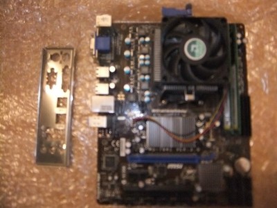 Mainboard MSI MS-7641 Ver: 3,0 (FX) Sockel AM3+ & AMD FX-4100 + 8GB DDR3 RAM