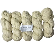 Knit Picks 5 Hanks Simply Wool 100 gr. 193 yards Aran Weight Eco Wool