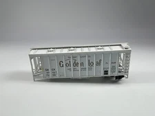 Atlas #45487 N Scale Golden Loaf Covered Hopper Car White Fair