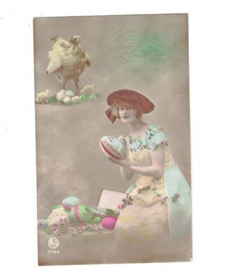 SE1165 ROARING TWENTIES FLAPPER WITH FELT HAT PAINTS EASTER EGGS RPPC