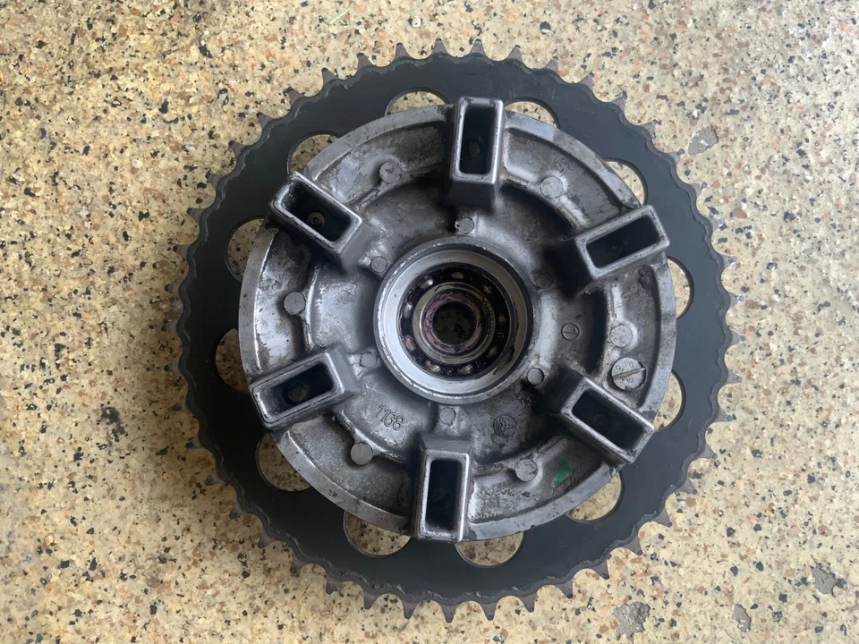 Kawasaki Ninja 250R Ex250F 2009 piñón trasero 45T 42033-1217 42041-0011 45T Foto 2 de 2