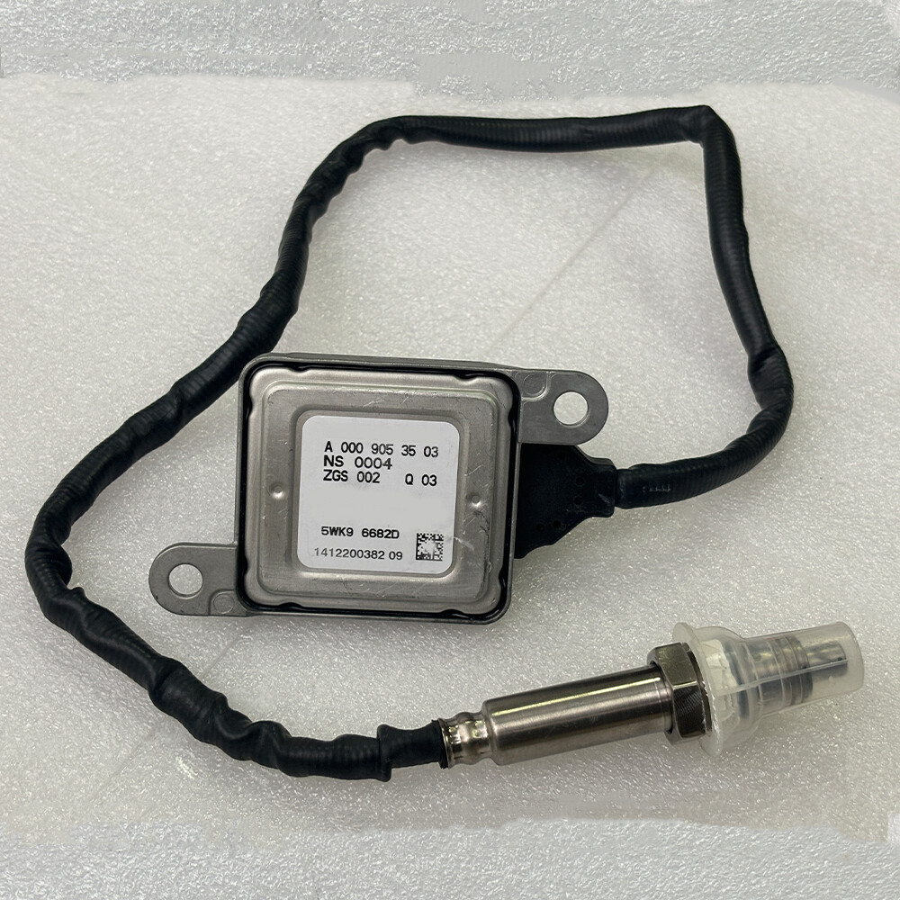 Tekno メルセデス・ベンツ 0302 950 s-l1200.jpg