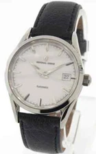 CLASIC MEN’S UNIVERSAL GENÈVE AUTOMATIC DATE WATCH WITH BOX AND PAPERS