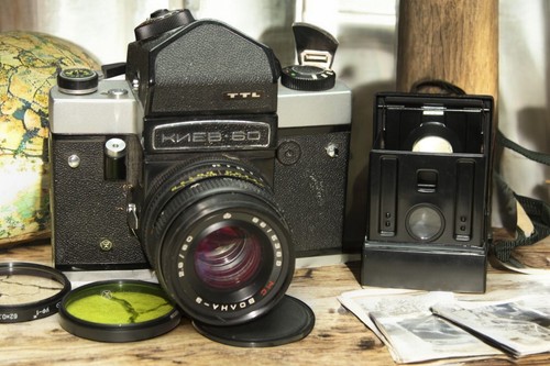 KIEV-60 TTL MEDIUM Format camera 6x6 Soviet camera + lens VOLNA-3 - Picture 2 of 18