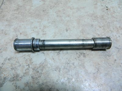 01 Kawasaki ZX9 ZX 9 900 ZX900 E Ninja front axle shaft bolt