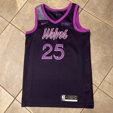 What Are the Most Popular NBA Jerseys? 24