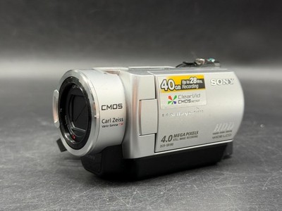 Sony Handycam DCR-SR190 Camcorder CMOS Silber 4 MP 40 GB Carl Zeiss