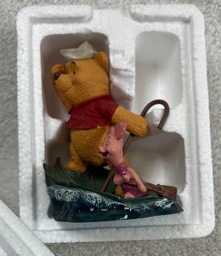Simply Pooh 1990"s Disney Store Pooh "Adventures are more fun w/ two" (53) - Picture 4 of 5