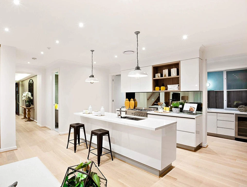 Bulbrite 10 Watt Dimmable Short Neck PAR30 Wet Rated Flood LED Light Bulb - Image 2 of 3