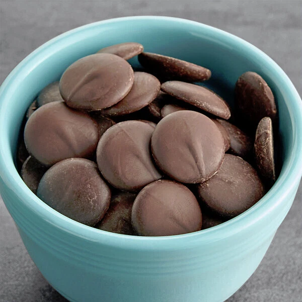 Obleas de licor de chocolate 100 % cacao sin azúcar Ghirardelli 5 lb. Foto 2 de 4