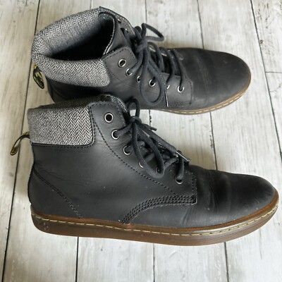 PREOWNED DR. MARTENS DOC MARTENS MAELLY BLACK GREY LACE UP UNISEX WOMENS 9 Boots