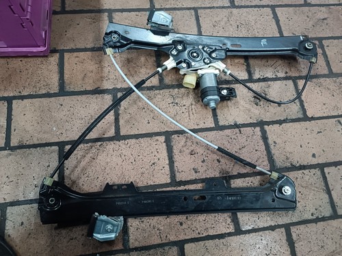 Fensterhebermotor Gestänge vorne links BMW 5er E60 E61 Bosch 0130821459