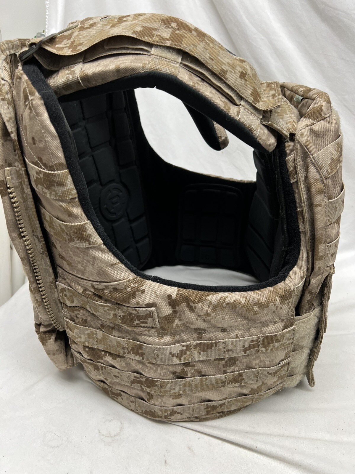 Crye Precision CAGE Armor Chassis AOR1 XL CAG Delta Force NSW Navy