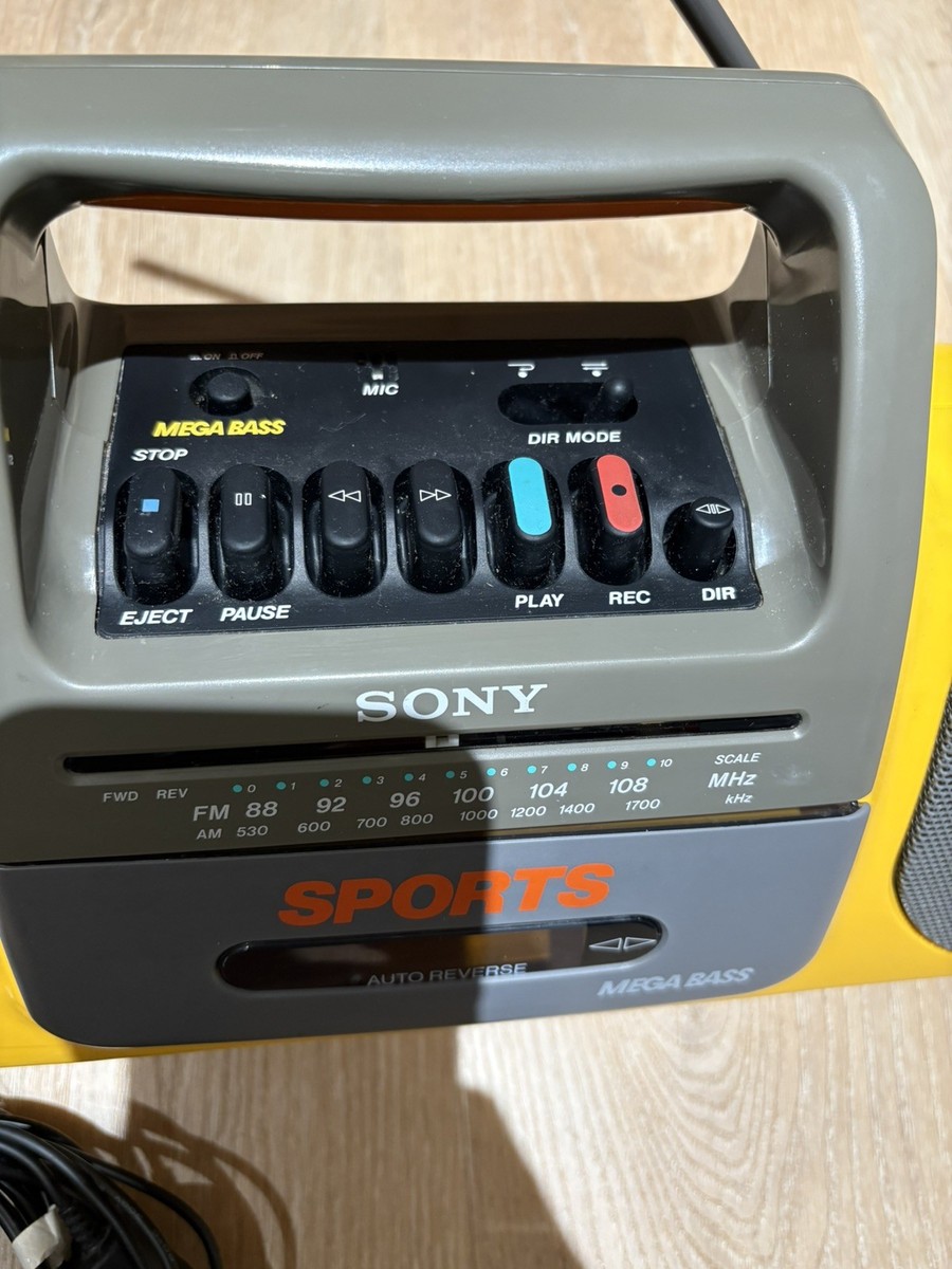 Vintage Sony CFS-905 Sports AM/FM Radio Cassette Player Recorder