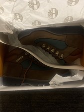 Beef And Broccoli Timberlands Size 7 Men  s