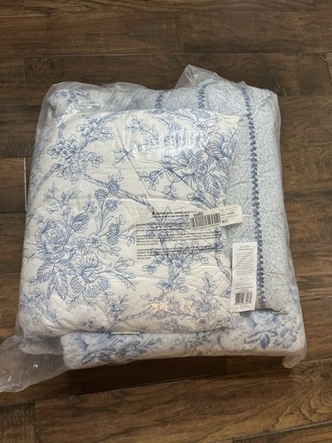 New Laura Ashley Nina Powder Blue Cottage Floral Full Queen Comforter Set 7pc - Picture 8 of 8