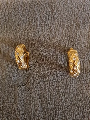 Boucles d’oreilles Anneaux clips Vintage 80s Demi-créoles Métal doré Avec Strass - Photo 1/4