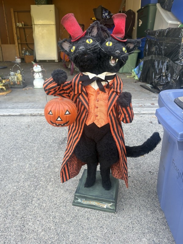 Felix & Tricky Two-Headed Black Cat Halloween Display Figure Bethany Lowe