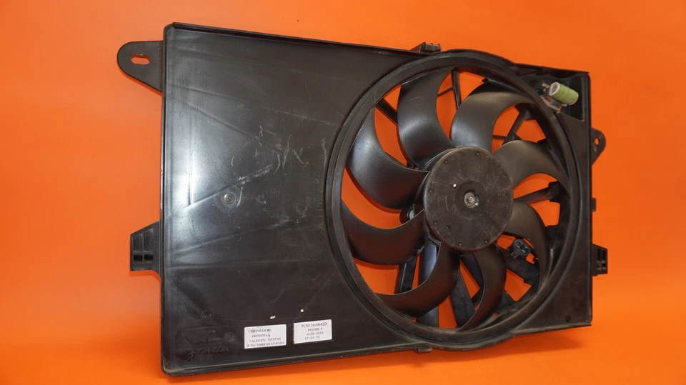 FIAT 500 COOLING FAN 2012 2013 2014 2015 68073675AA OEM - Image 4 of 4