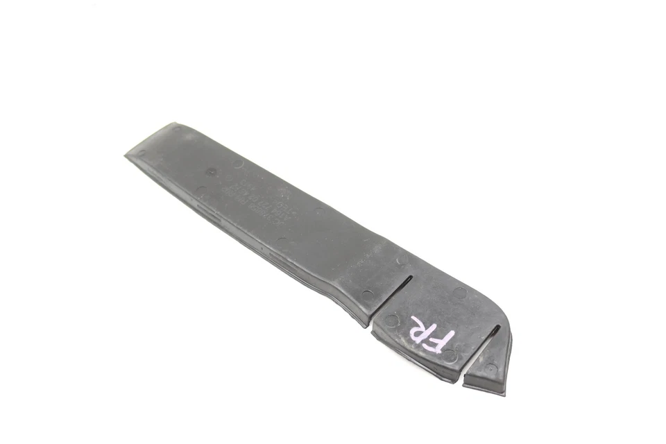 2008-2012 MERCEDES-BENZ GL500 - Front Right DOOR Panel Storage Insert - Image 2 of 4