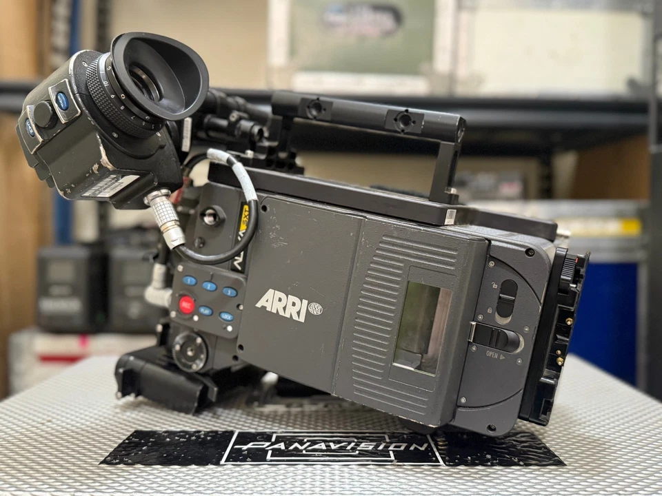 Arri Alexa SXT Plus 4K UHD con 9 TB de medios Codex ¡y más! Foto 4 de 4