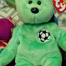 Ty Kicks Bear Beanie Baby Soccer Retired 1999 Ages 3 3-4 4-7 8-11 Years