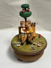 Vtg Anri Thorens Rotating Music Box Couple On Bench Plays Love Story (A8)